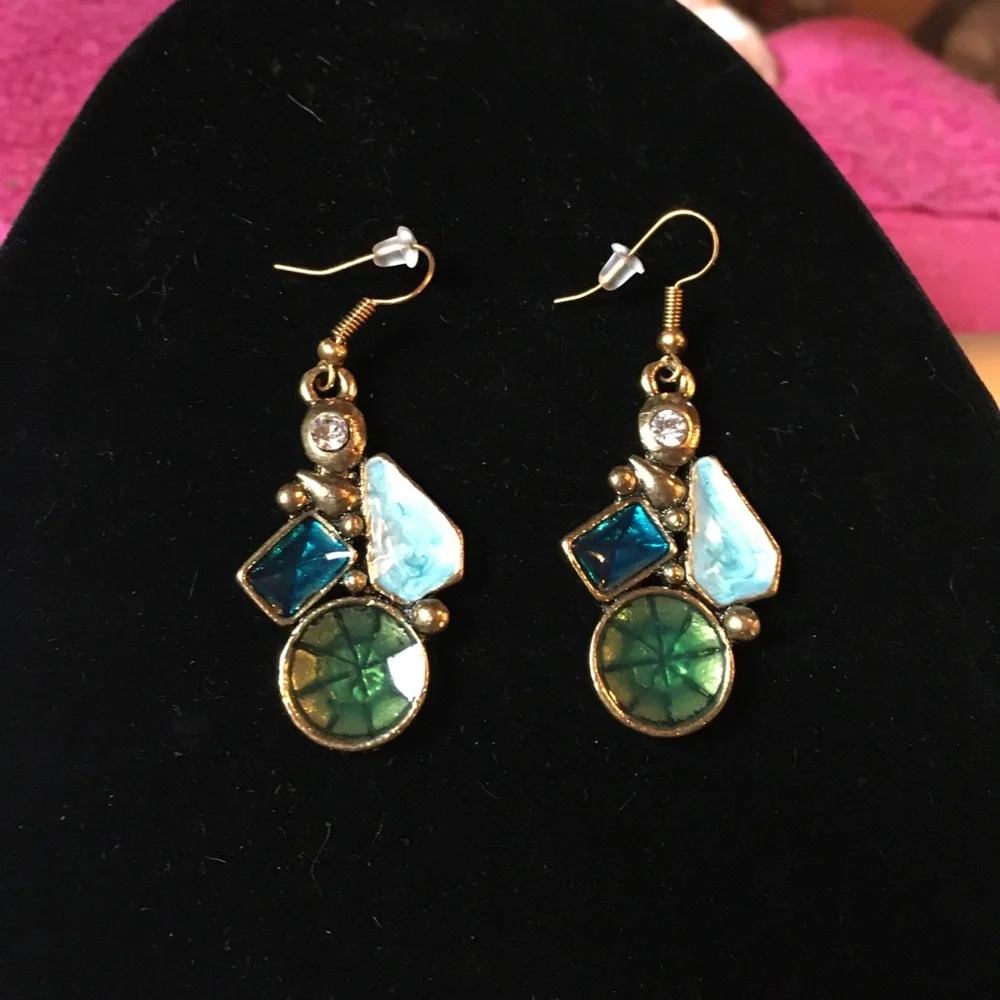 New with Out Tags Artesian made Blue Green Abstract Earrings - Picture 1 of 4